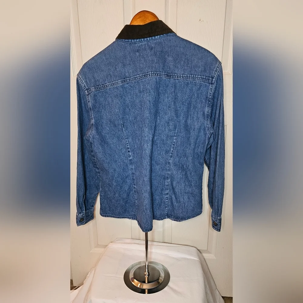 Talbots Vintage Denim Button-Up Shirt w/ Contrast Collar - Size Large - Picture 2 of 4